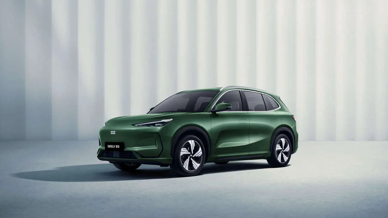 Geely E5_2