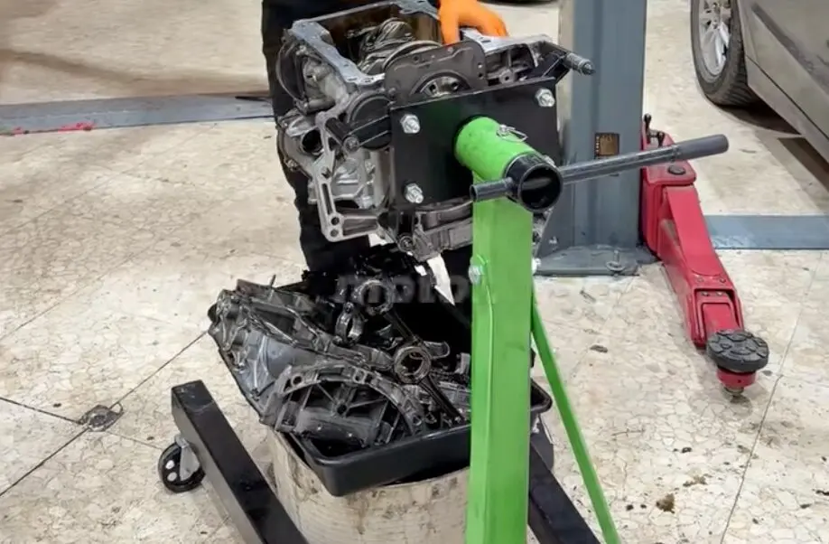 El motor Puretech de Talleres Ebenzer.