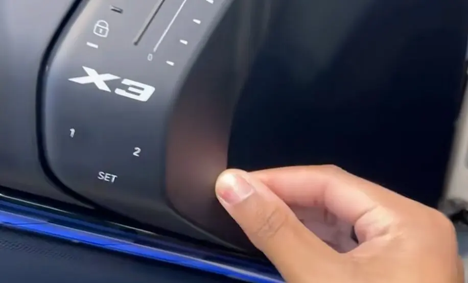 Los pl&aacute;sticos de BMW