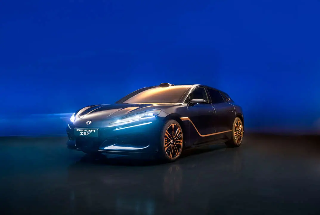 DENZA Chopard Z9GT
