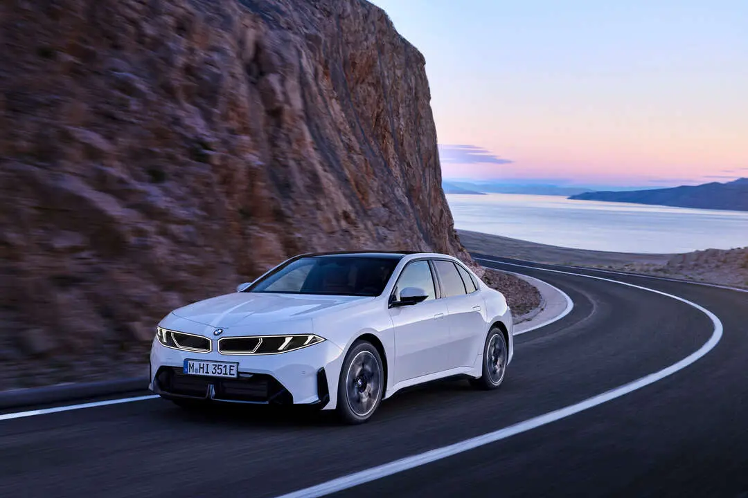 P90645846_highRes_the-new-bmw-i3-50-xd