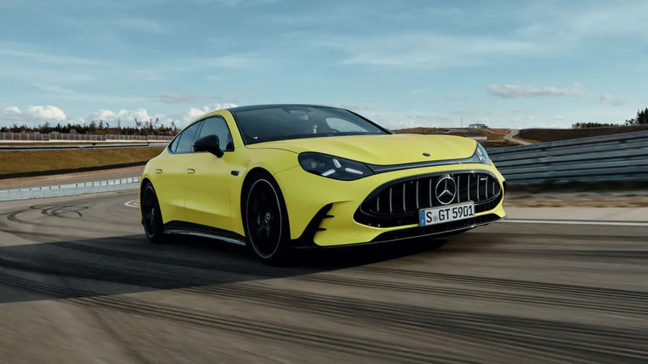 Das neue Mercedes-AMG GT 63 4-T&uuml;rer Coup&eacute;, 2026.

Mercedes-AMG GT 63 4-T&uuml;rer Coup&eacute; | Energieverbrauch kombiniert 21,0-17,9 kWh/100 km | CO2 Emissionen kombiniert 0 g/km | CO2-Klasse: A;Mercedes-AMG GT 63 4-T&uuml;rer Coup&eacute; | Energieverbrauch kombiniert 21,0-17,9 kWh/100 km | CO2 Emissionen kombiniert 0 g/km | CO2-Klasse: A*

The all-new Mercedes-AMG GT 63 4-Door Coup&eacute;, 2026.

Mercedes‑AMG GT 63 4-Door Coup&eacute; | combined energy consumption 21.0-17.9 kWh/100 km | combined CO2 emissions 0 g/km | CO2 class: A;Mercedes‑AMG GT 63 4-Door Coup&eacute; | combined energy consumption 21.0-17.9 kWh/100 km | combined CO2 emissions 0 g/km | CO2 class: A*