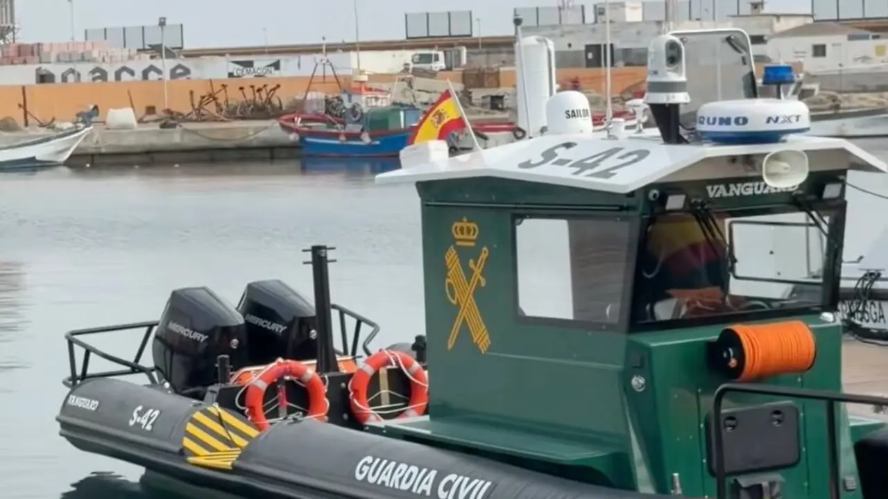 La lancha de la Guardia Civil